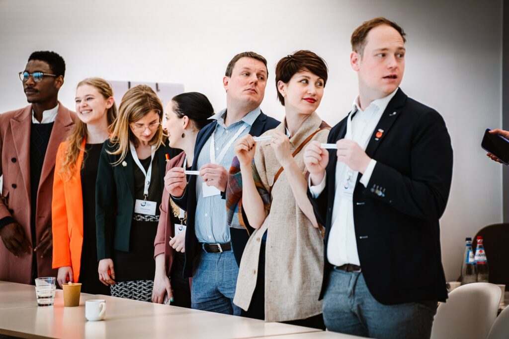 Participants réunis lors d’un évènement professionnel d’entreprise